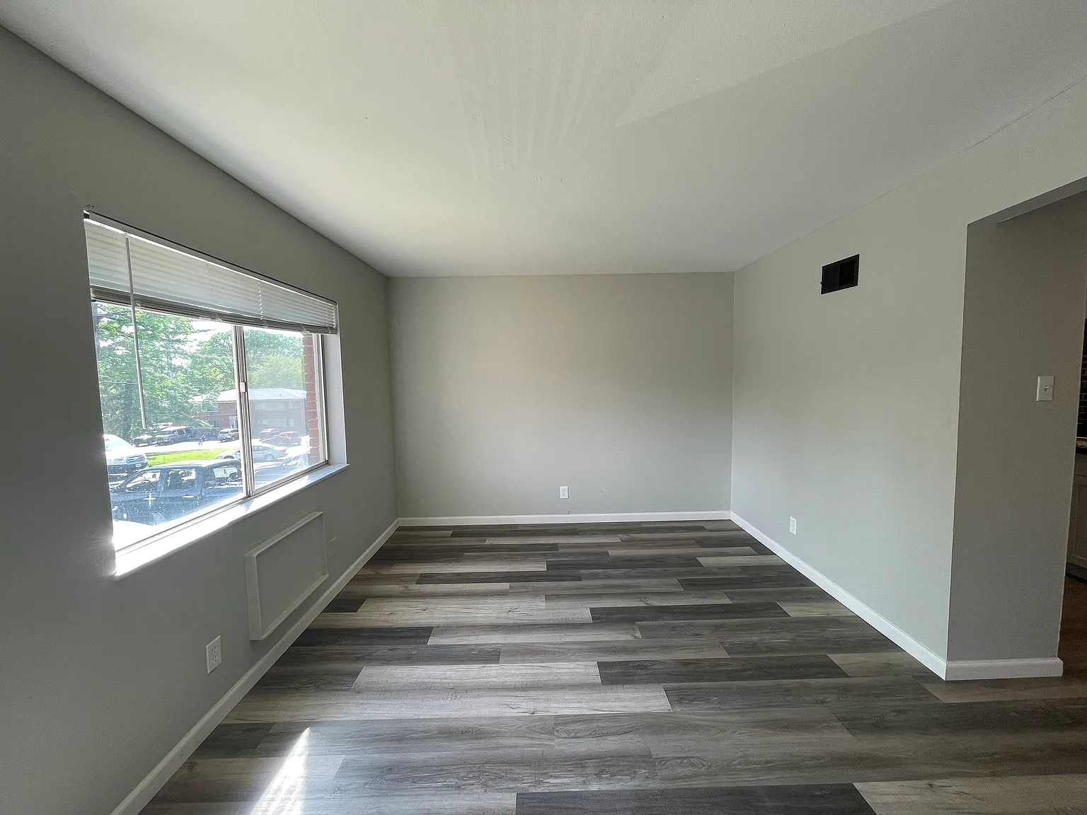 1 bed, $700 — Photo 2
