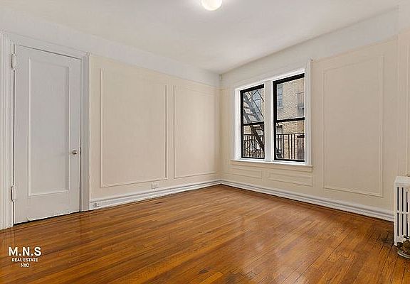3rd image of 15 Seaman Ave APT 4f