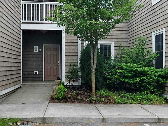 2nd image of 70 Turner St Unit 3C