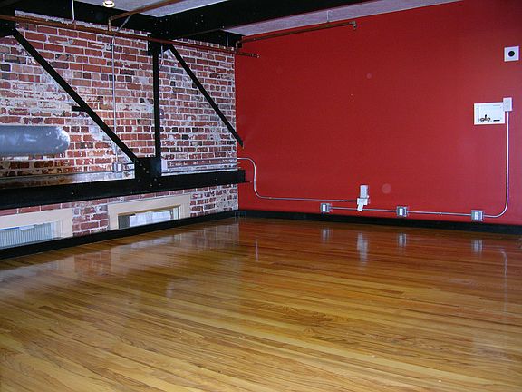 2nd image of 1111 N Osage St Unit 28