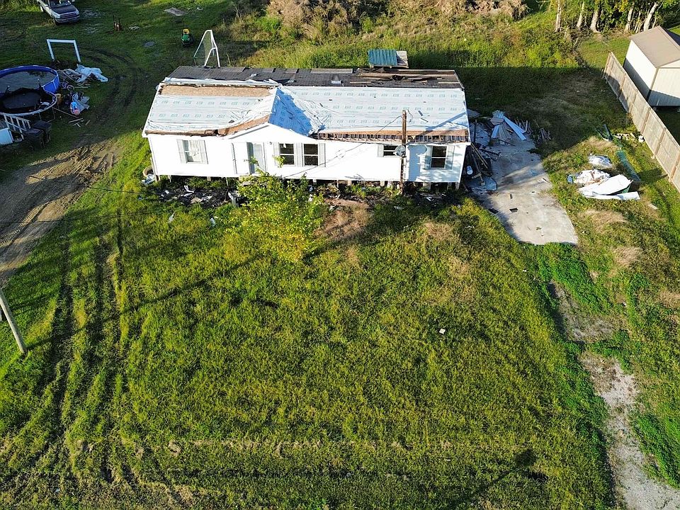 2nd image of 102 Sterling Dr