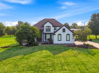 17317 S Wheatland Dr, Belton, MO 64012