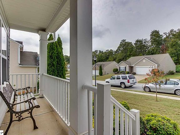 2nd image of 5 Evonvale Ct