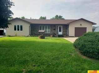 320 E Nebraska St, Coleridge, NE 68727