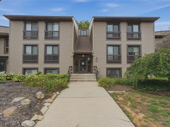 1105 Canyon View Rd APT 502, Northfield, OH 44067