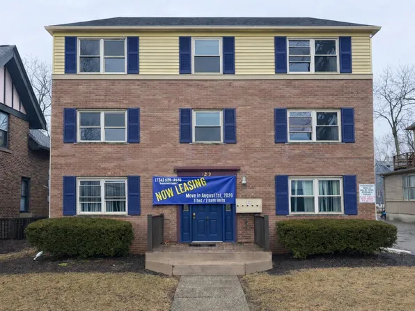 1219 S State St APT The, Ann Arbor, MI 48104