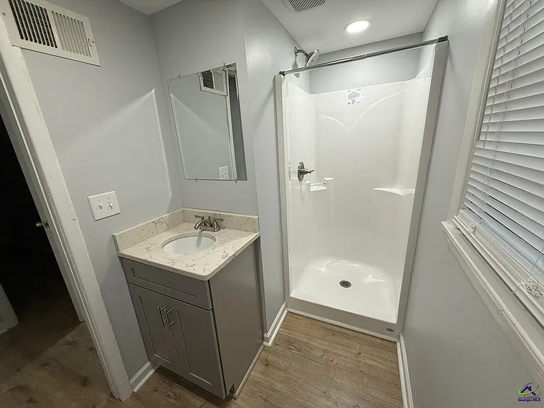 319 Ashby Way — Photo 11