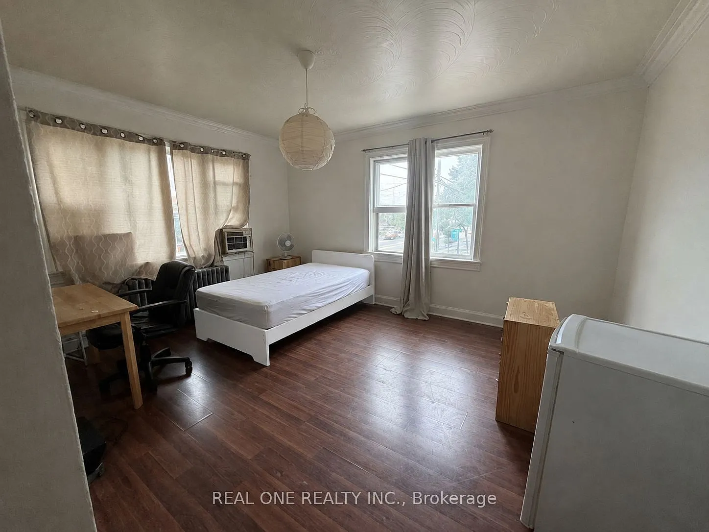 1 bed, $750 — Photo 1