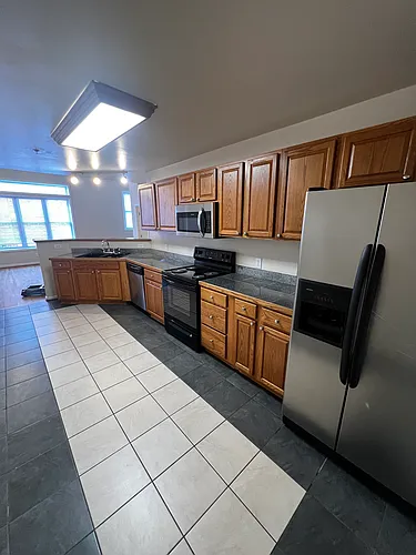 803 W Broad St #1 Photo 1