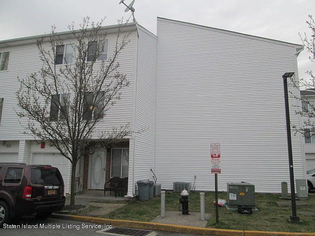 1st image of 293 Aspen Knolls Way