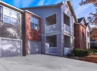 5421 W 134th St APT 1108, Leawood, KS 66209
