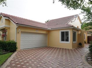 10017 NW 4th St, Fort Lauderdale, FL 33324