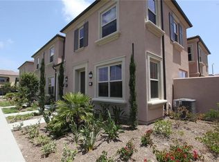 61 Zen Gdn, Irvine, CA 92620