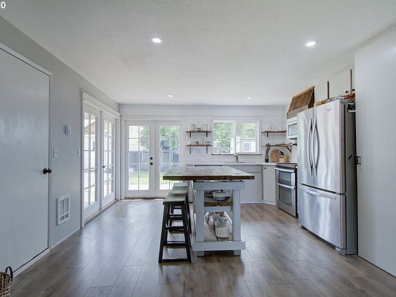 5th image of 7003 NE 142nd Ct