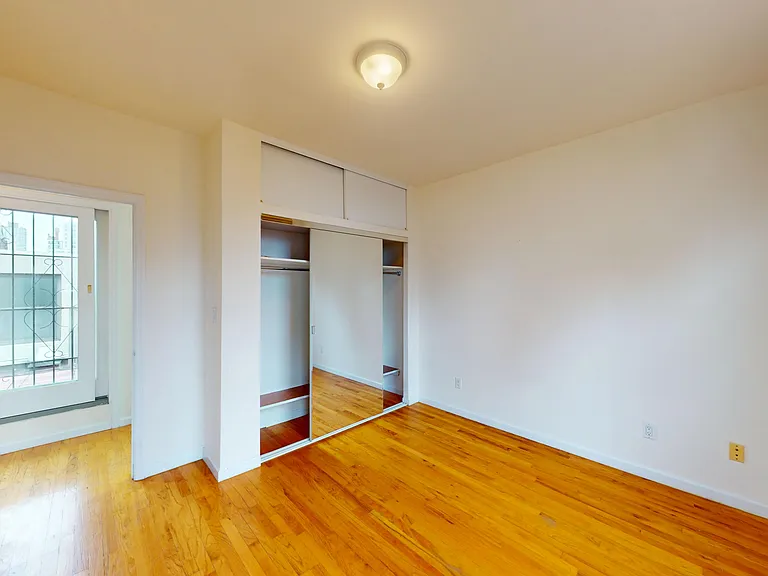 312 E 90th St #5E — Photo 17