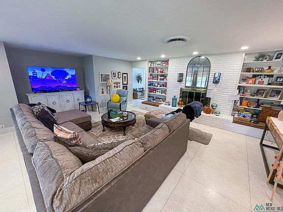 5th image of 416 E Alto Dr