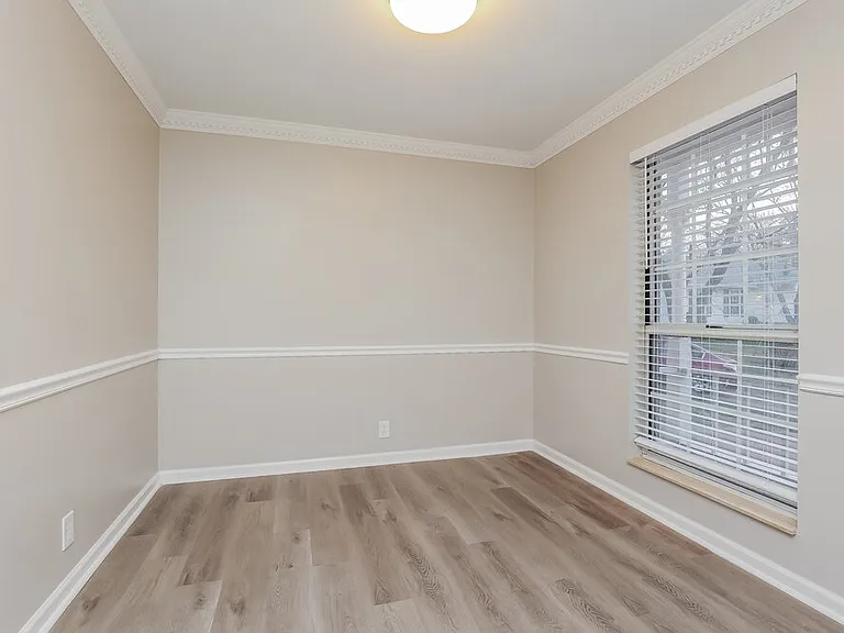 1409 Woodchimes Ct — Photo 14