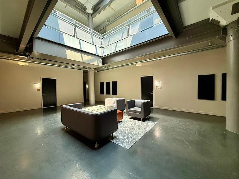 Central Park Lofts — Photo 58