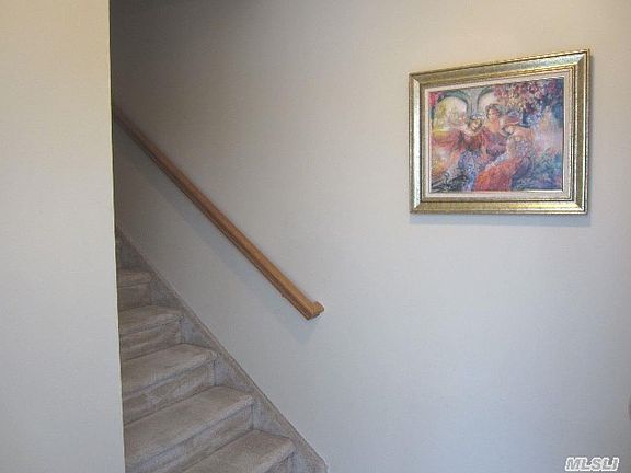 2nd image of 1024 Madeira Blvd