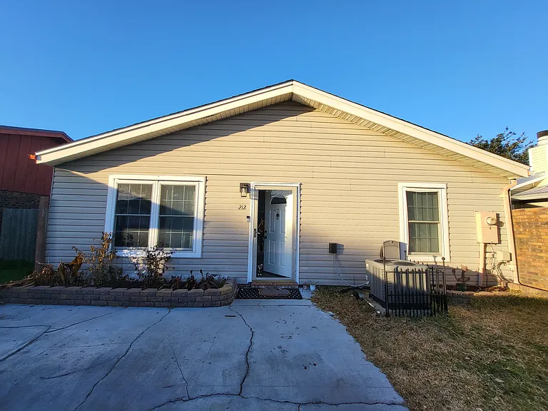 212 Bent Arrow Dr #1 — Photo 11