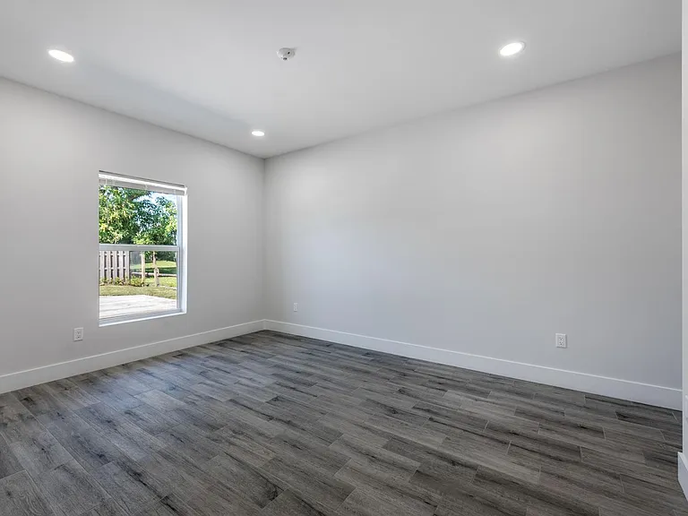 1119 Osceola Dr — Photo 20