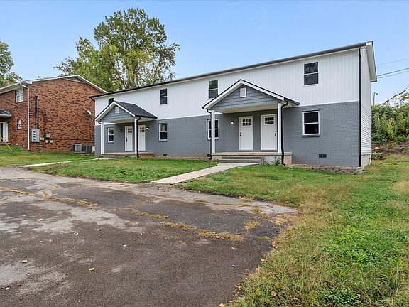 3rd image of 10420 Victoria Dr APT A