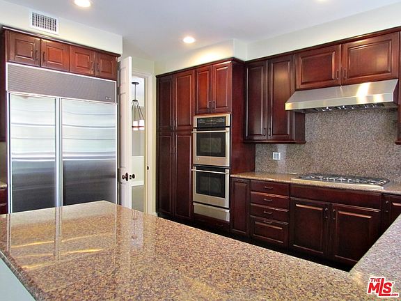4th image of 2505 Cardigan Ct