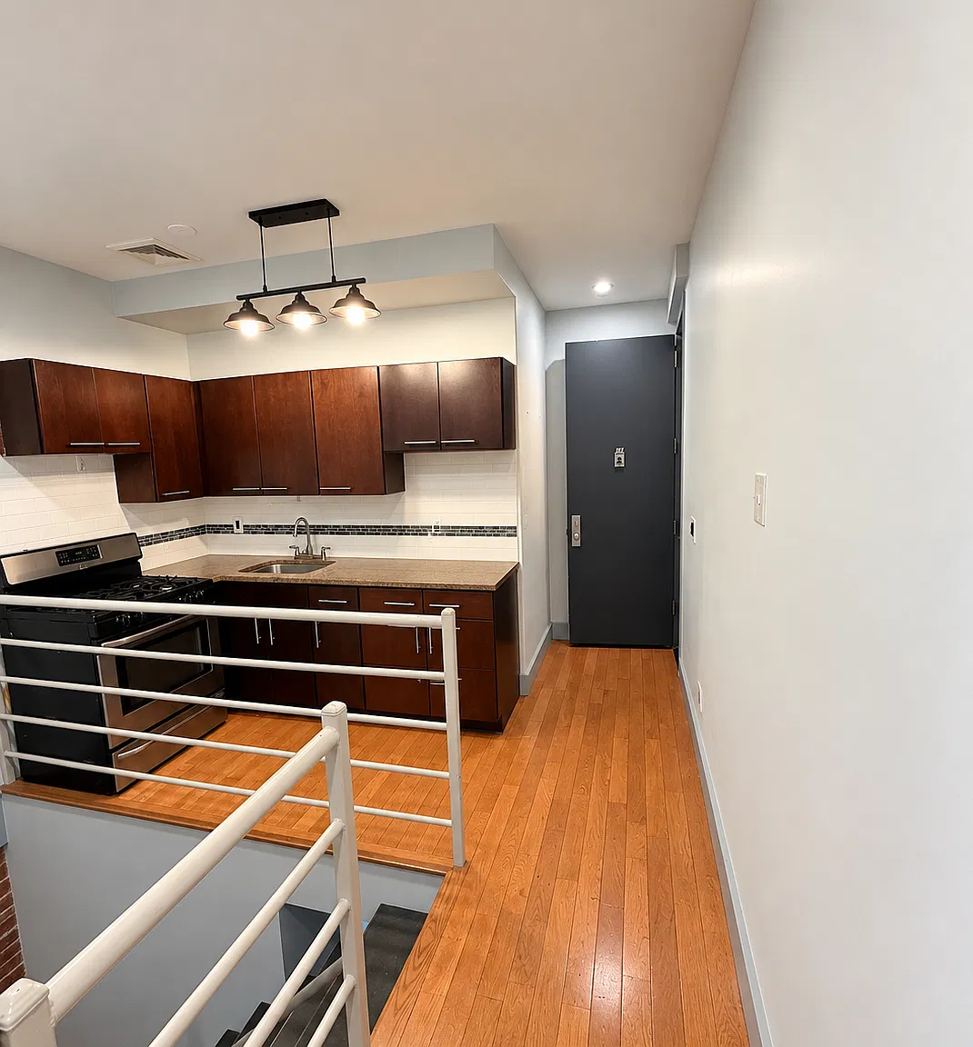 35 Havemeyer Street — Photo 2