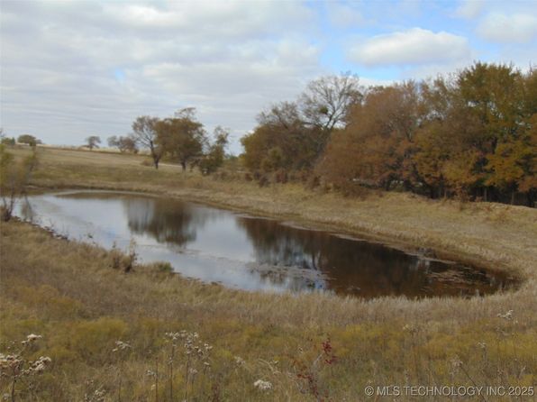 1 New Hope Rd, Marietta, OK 73448