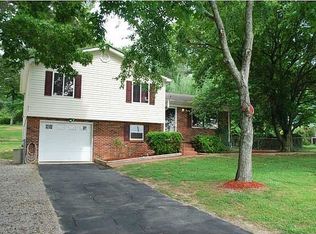 8624 Camp Columbus Rd, Hixson, TN 37343