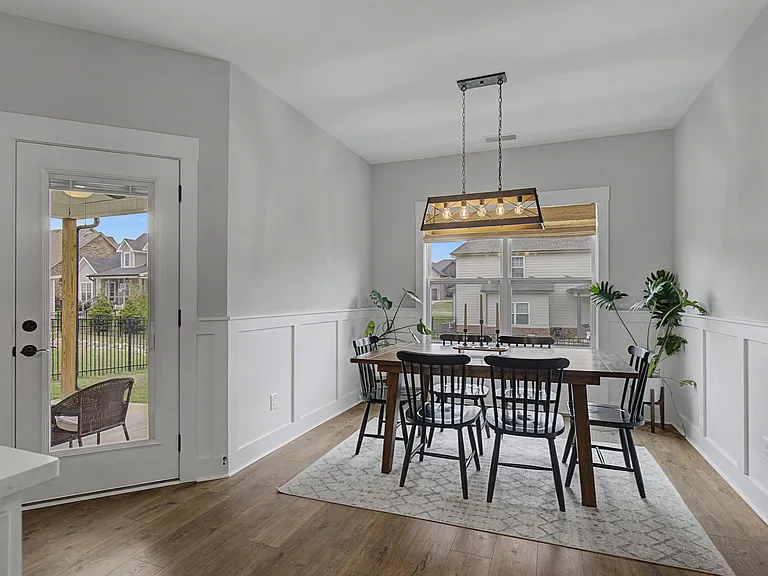 959 Alton Dr — Photo 12
