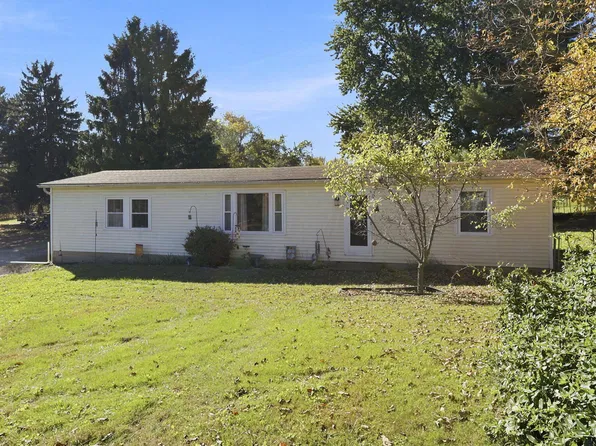 6875 Logan Thornville Rd NE, Rushville, OH 43150