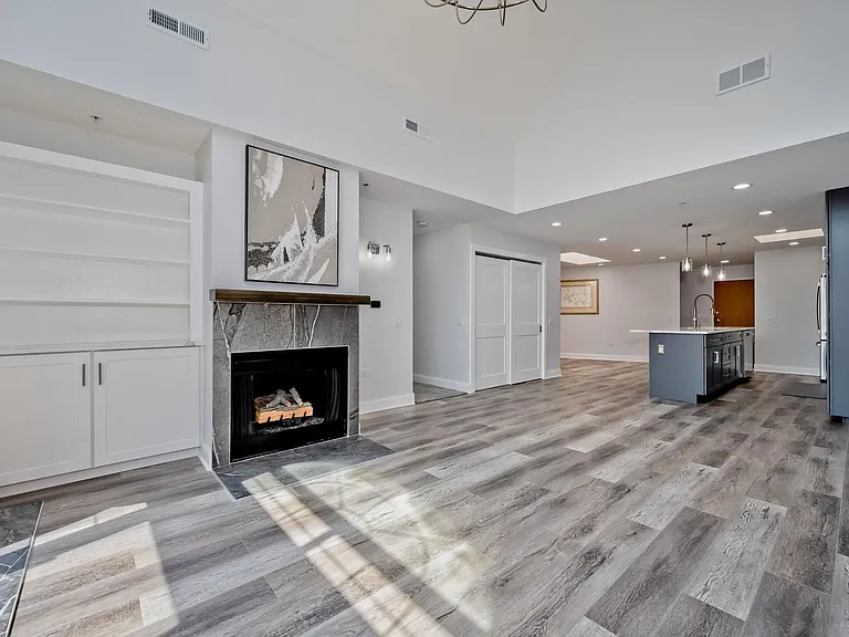 1800 Dewes St #305 — Photo 6