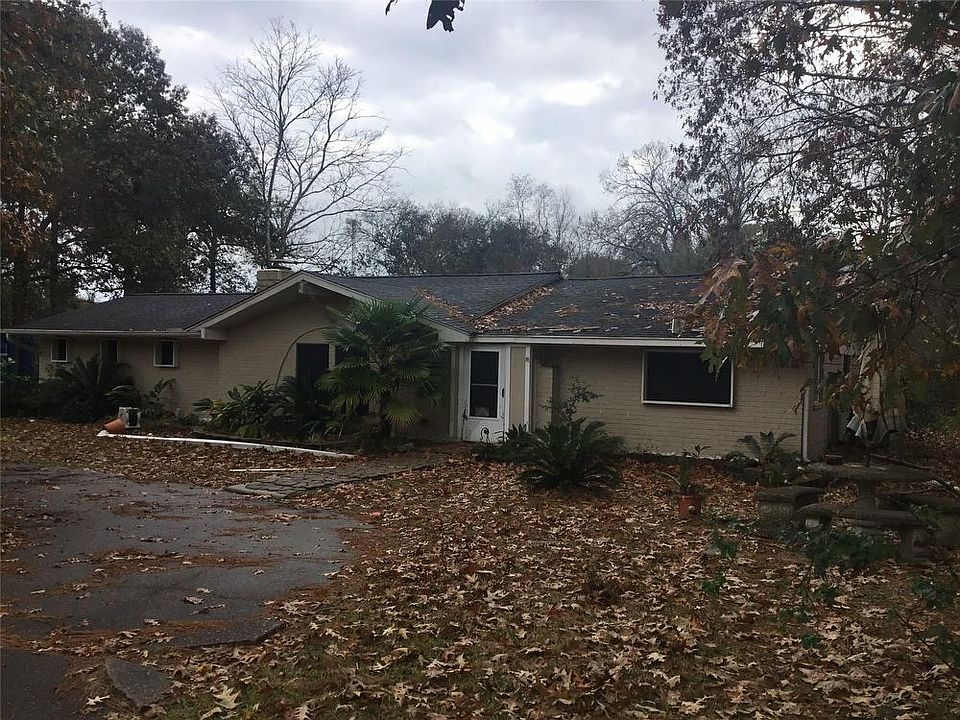 1st image of 19711 Southwick Dr