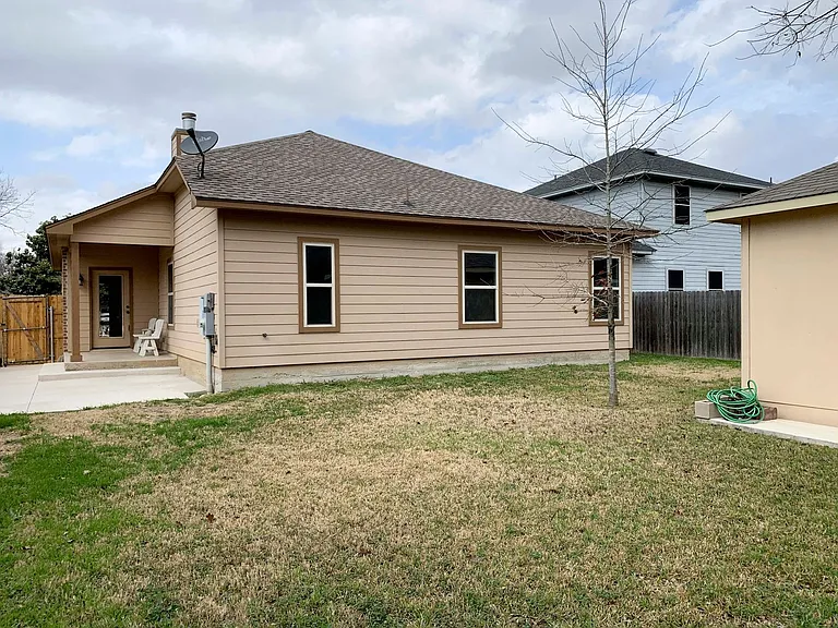 4234 Colonneh Trl — Photo 20