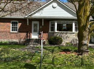 30 Dunning Ave, Aurora, ON L4G1A1