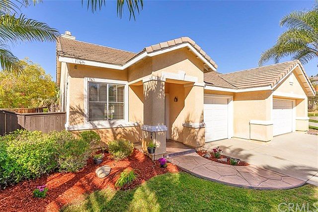 1st image of 43063 Kensington Pl