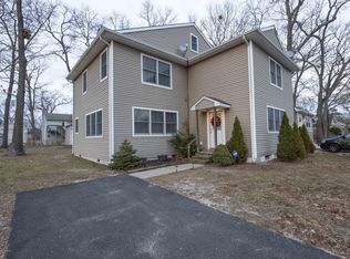 898 Linden Ave, Brick, NJ 08723