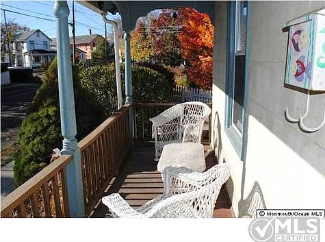 3rd image of 113 Asbury Ave