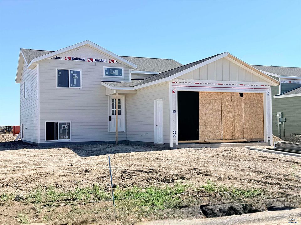 1st image of 3984 McIntosh Ln
