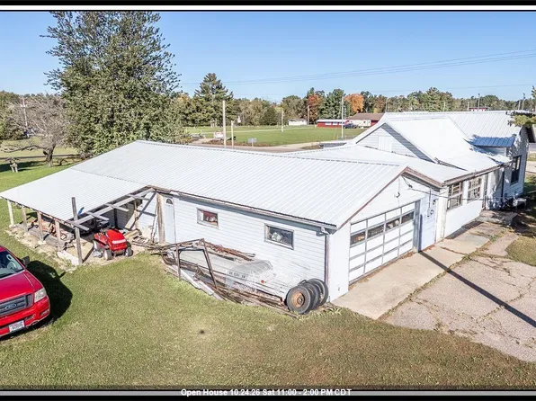 E5901 River St, Manawa, WI 54949