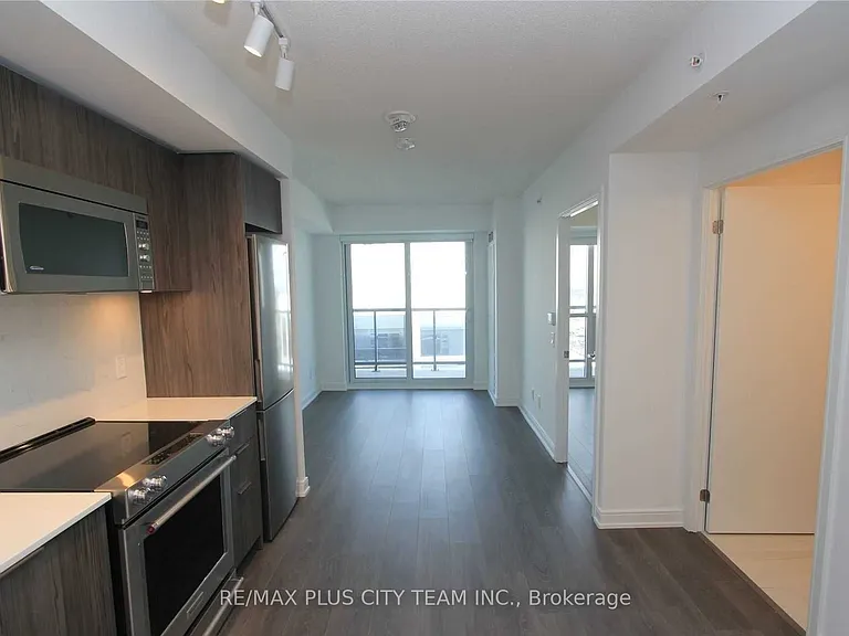 30 Samuel Wood Way #1007 — Photo 5