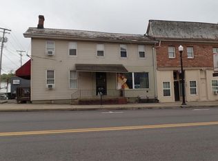 86 W Main St, McConnelsville, OH 43756