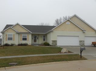 210 Onyx Ave, Marion, IA 52302