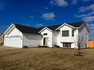 1004 12th Ct NW, Perham, MN 56573