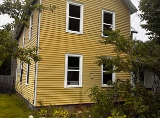 5 W High St, Erving, MA 01344