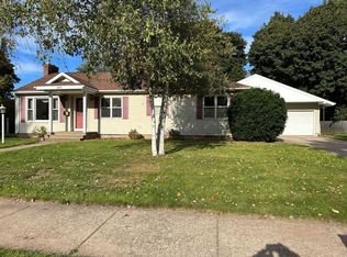 197 Anne St, Clintonville, WI 54929