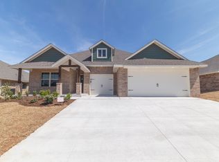 613 Frisco Ridge Rd, Yukon, OK 73099