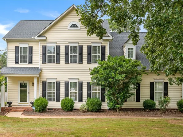 104 Hornbuckle Dr, Easley, SC 29642