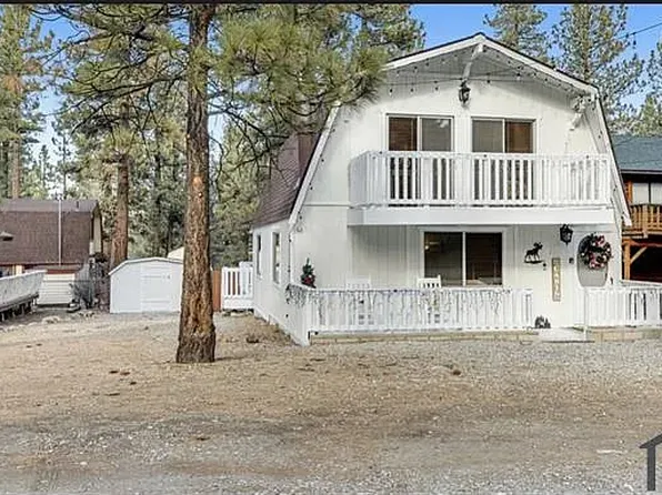 2017 Manzanita Ln, Big Bear City, CA 92314